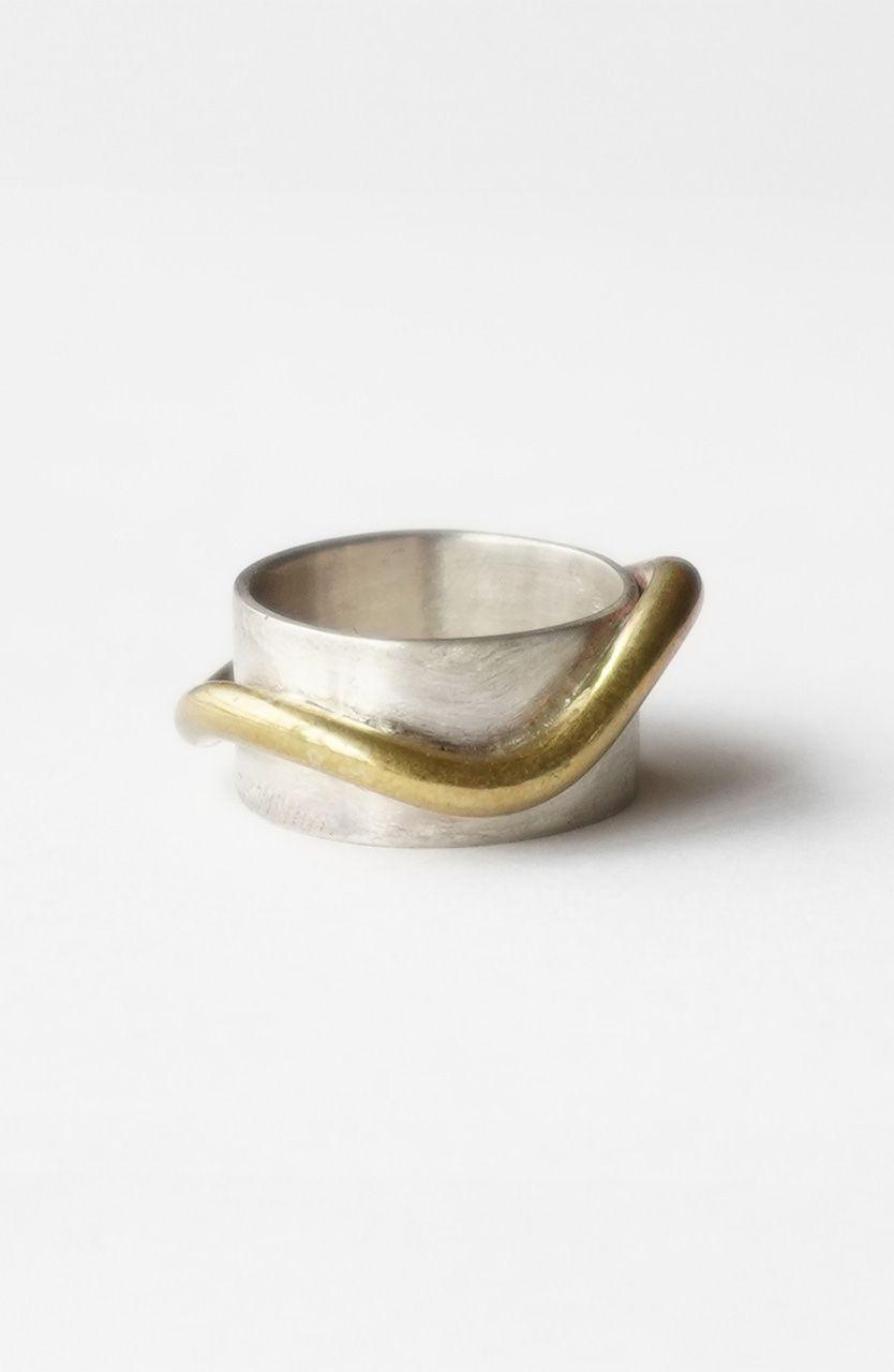 Melancomic Ring